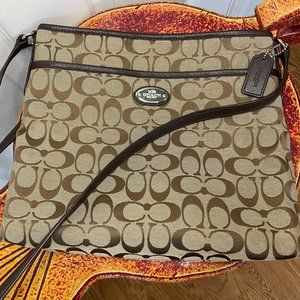 Coach Crossbody Shoulder Bag